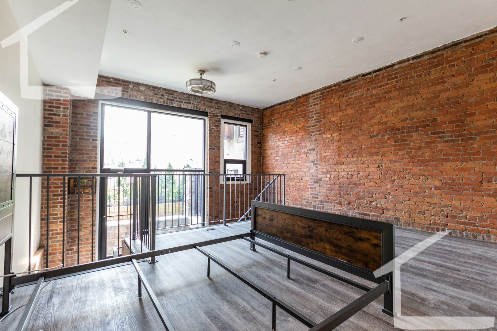 1022 Commonwealth Ave – photo 5