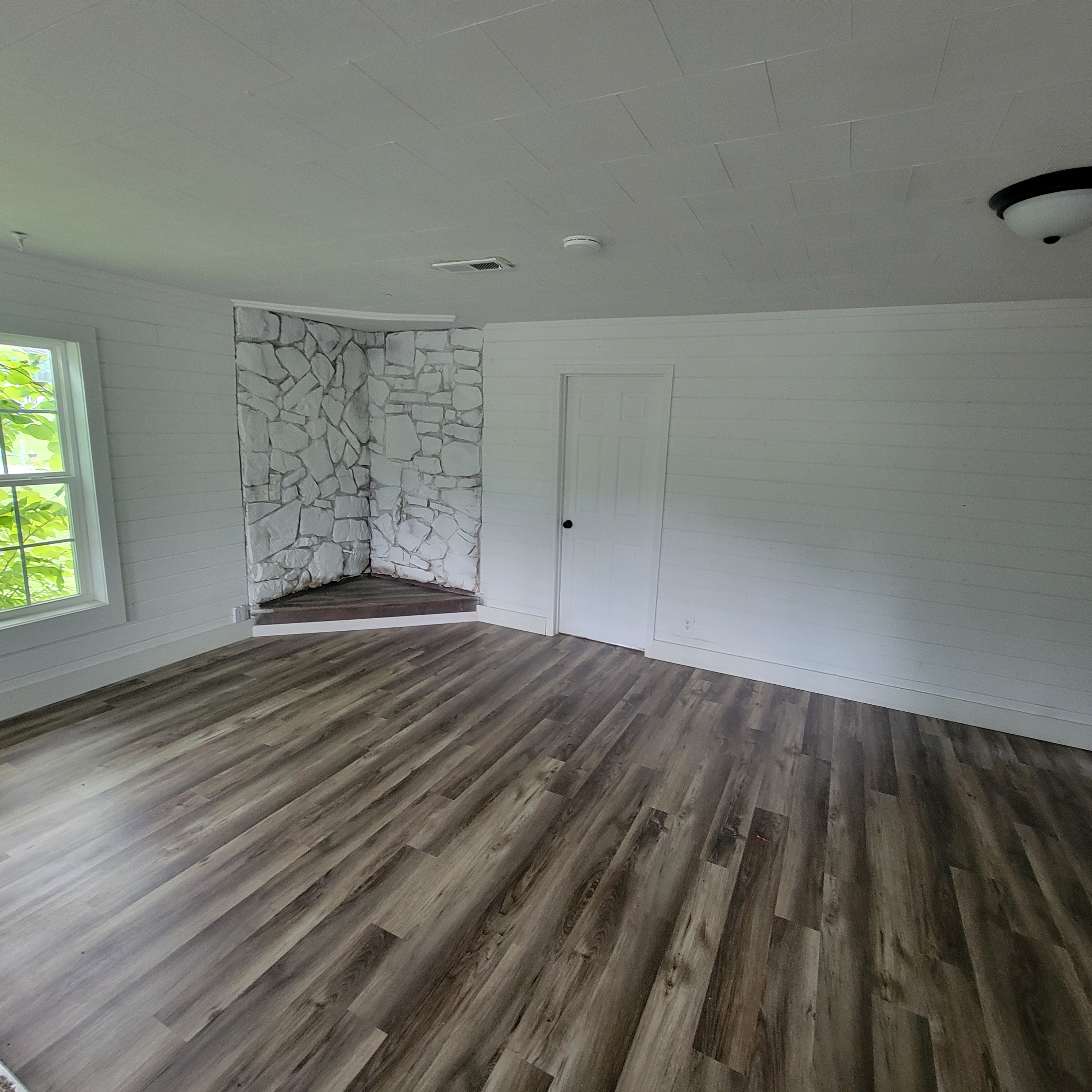 9156 Crossville Hwy – photo 4