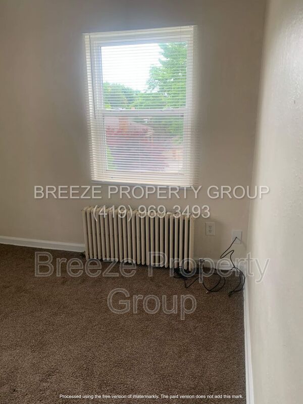 2445 W Bancroft St unit 2155-10 – photo 5
