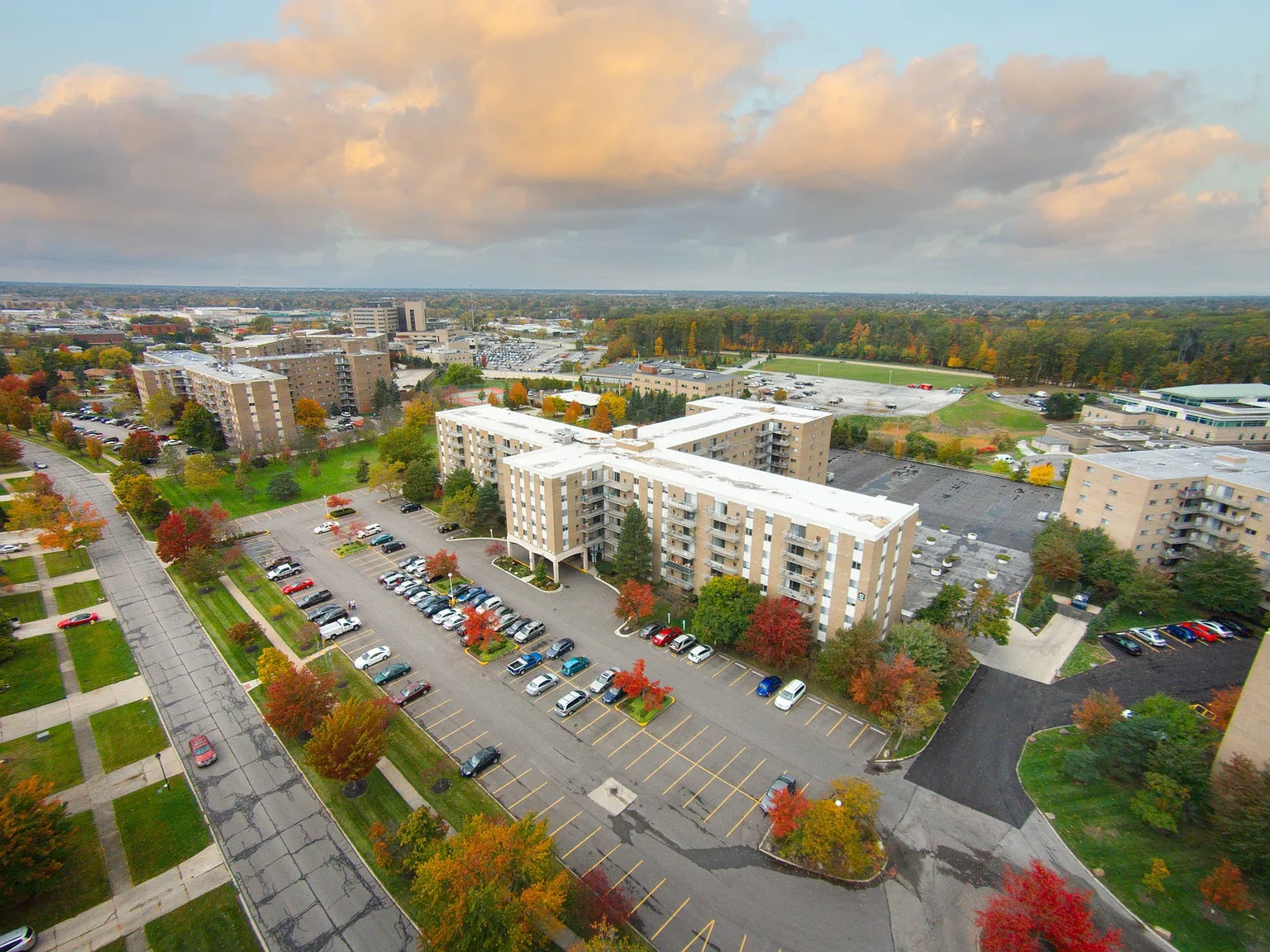 Regency Apartments – photo 3