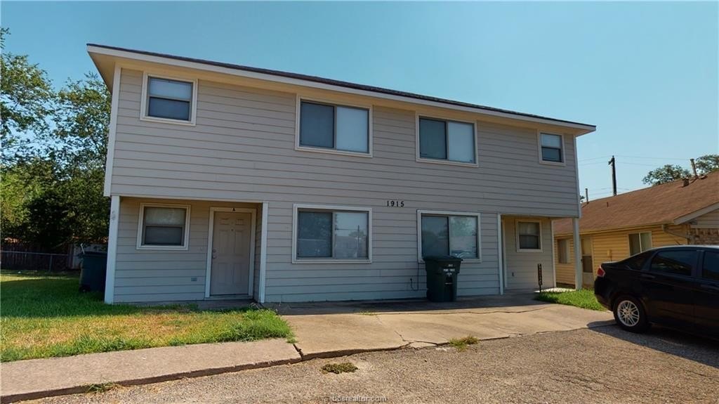 1915 Pine Tree Dr #A – photo 1
