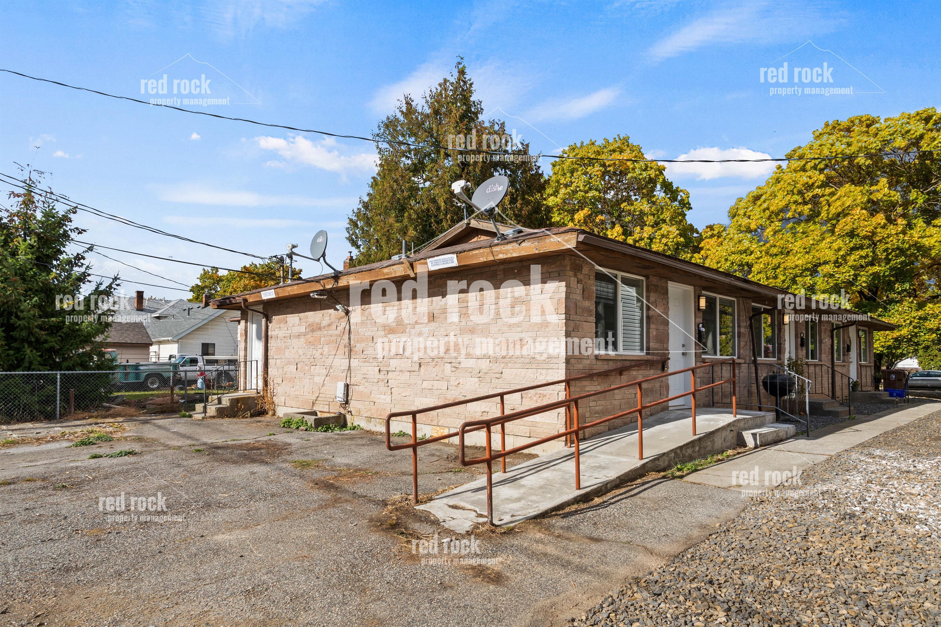 2424 E Diamond Ave unit 1 – photo 2