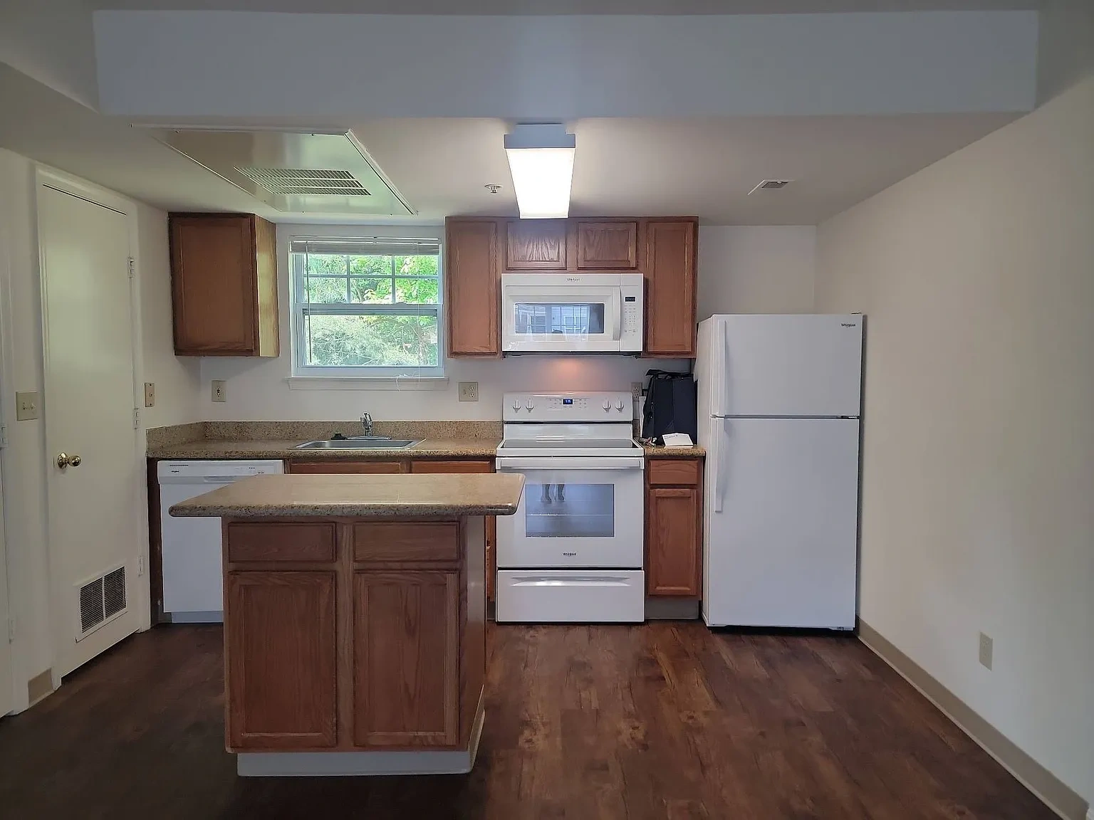 Hickory Hills East – Floor plan