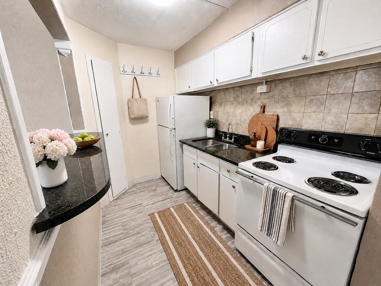 Heather House Apartments – photo 4