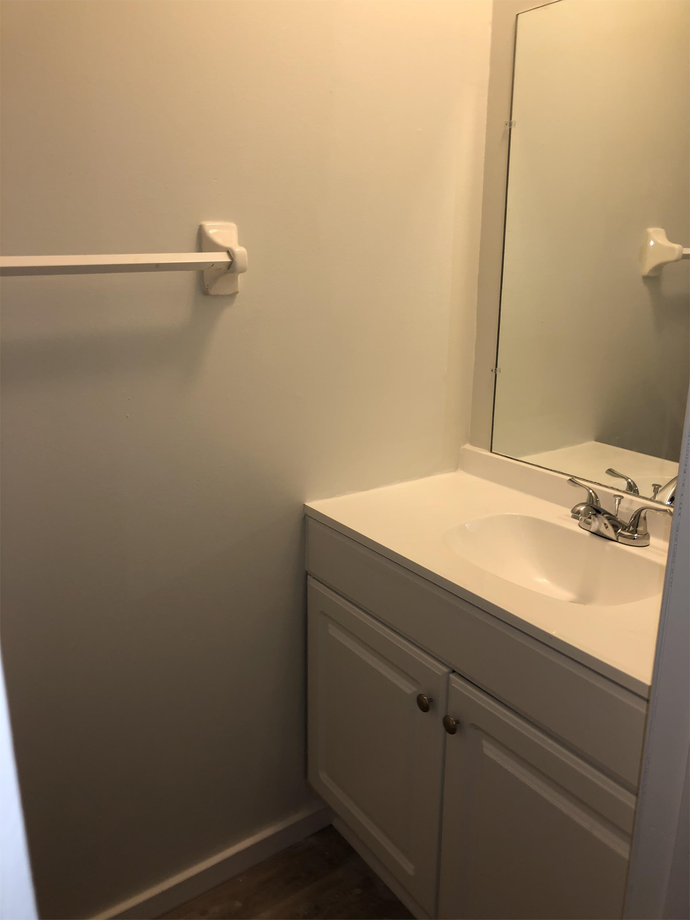 532 Valley Dr – photo 3