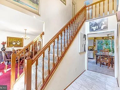 10000 Naglee Rd – photo 3