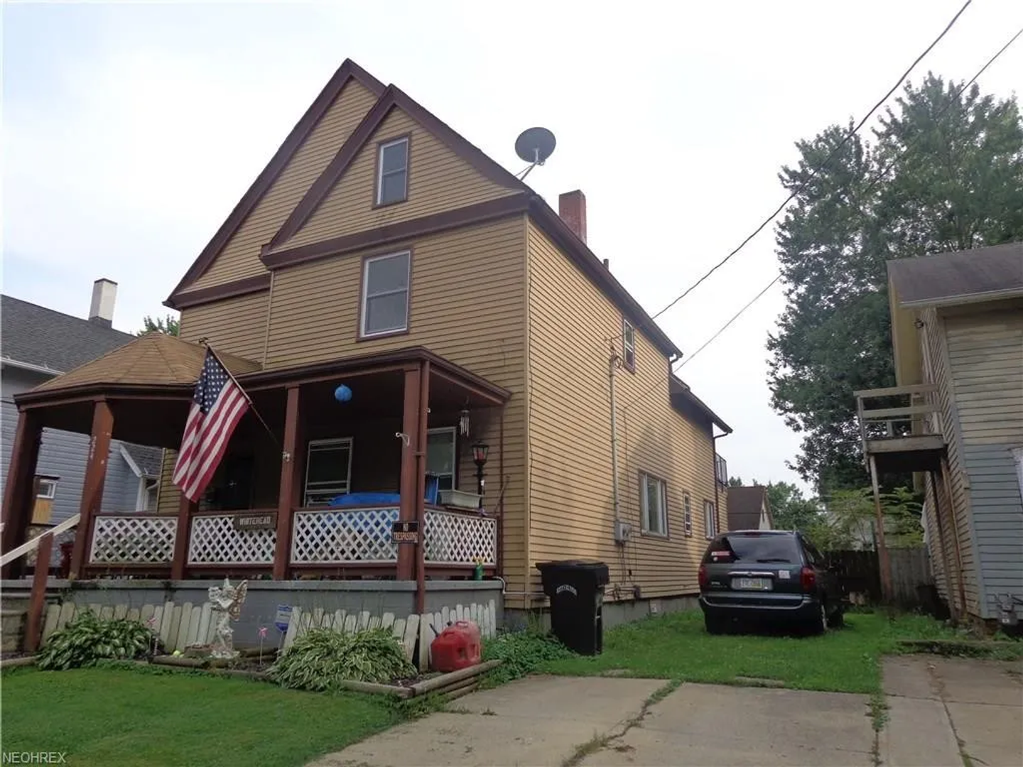 224 7th St unit 224 7th St UP – photo 1