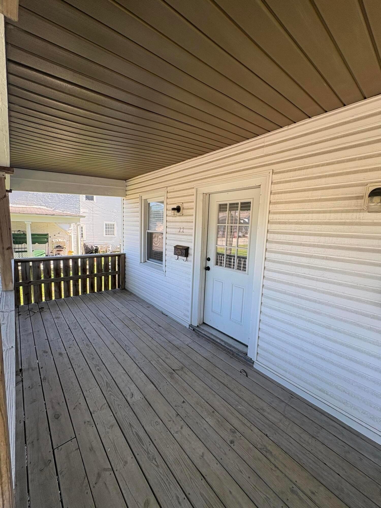 22 Estelle St – photo 4