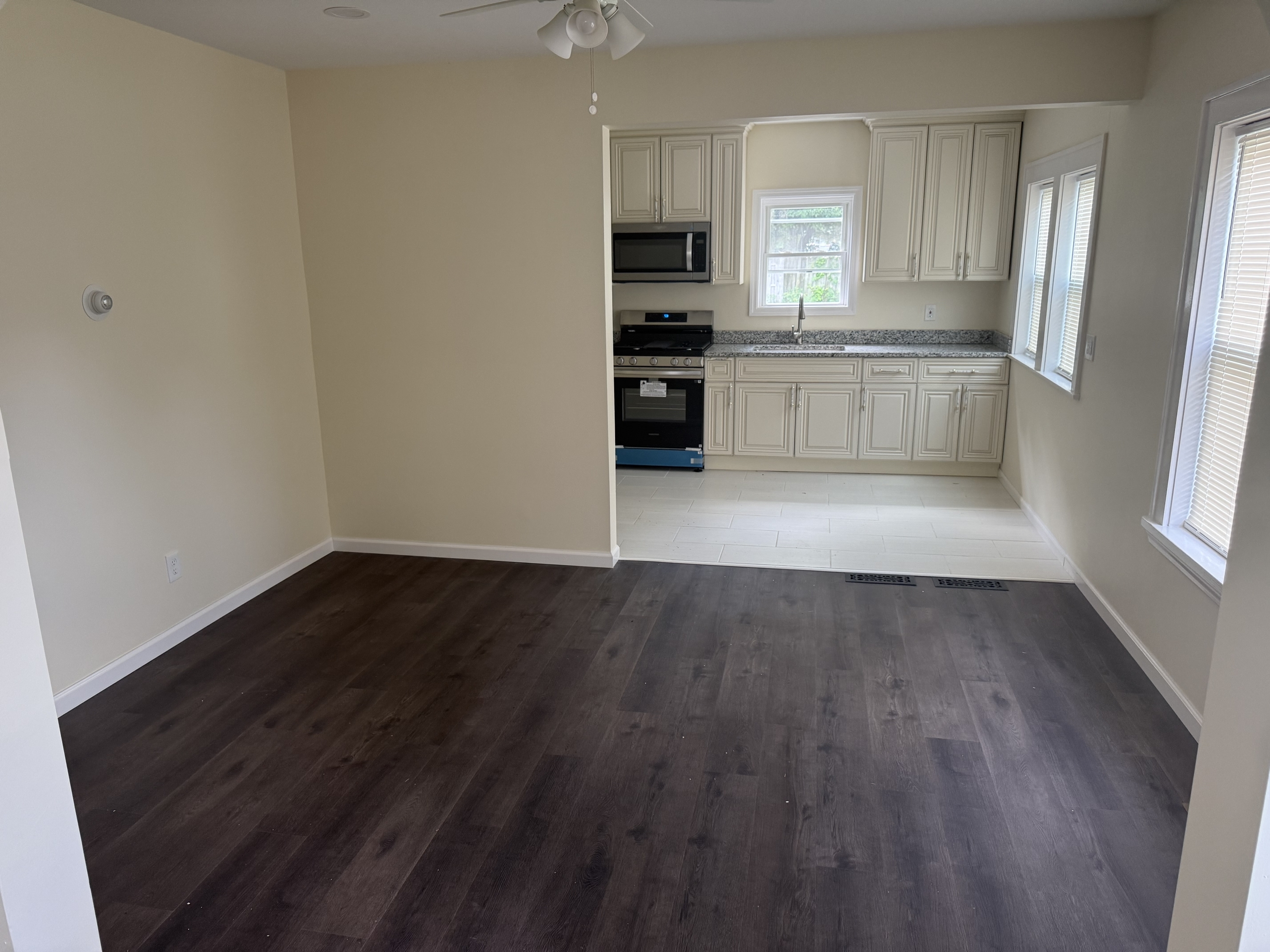 701 E Judson Ave unit 1 – photo 2
