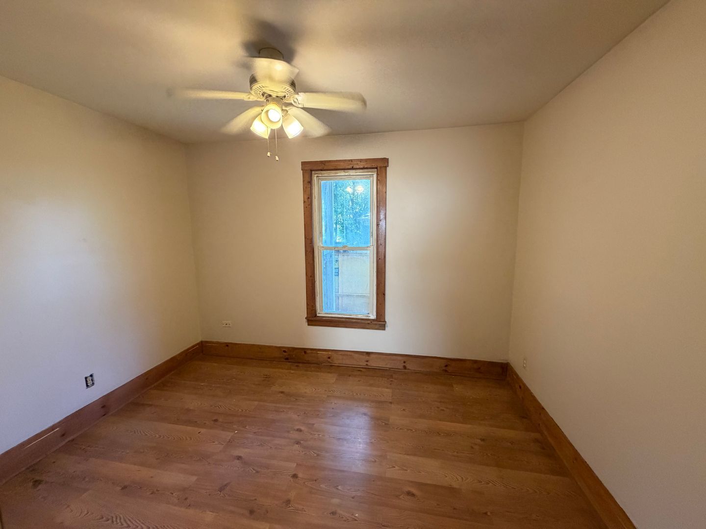 116 Charles Ct unit 116 Charles Ct DOWN – photo 3