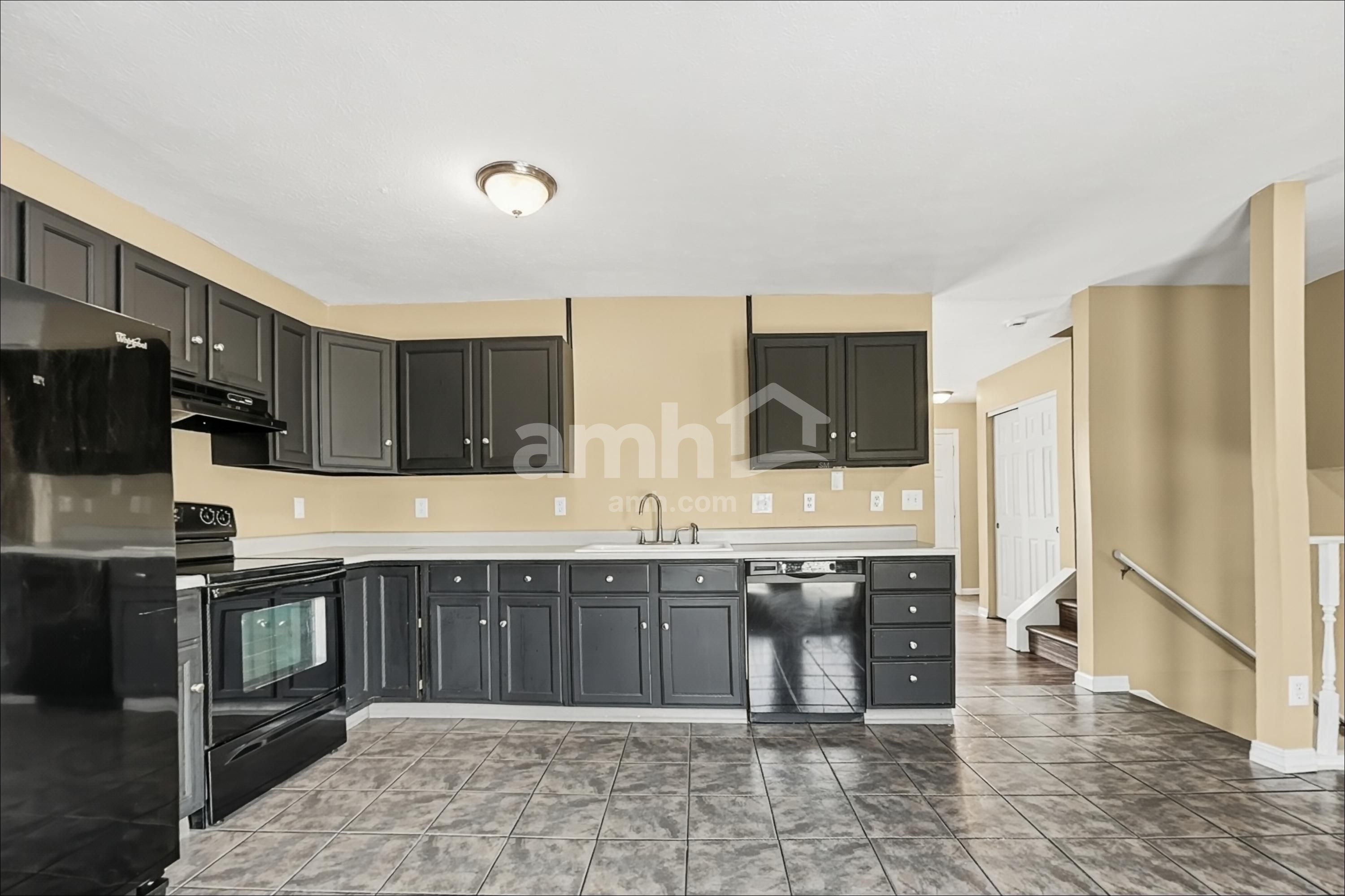 6401 Sharps Ridge Ct – photo 3
