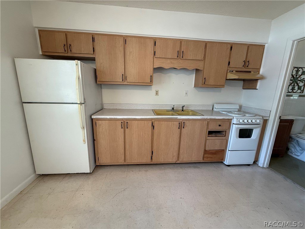 7115 W Porpoise Dr – photo 4