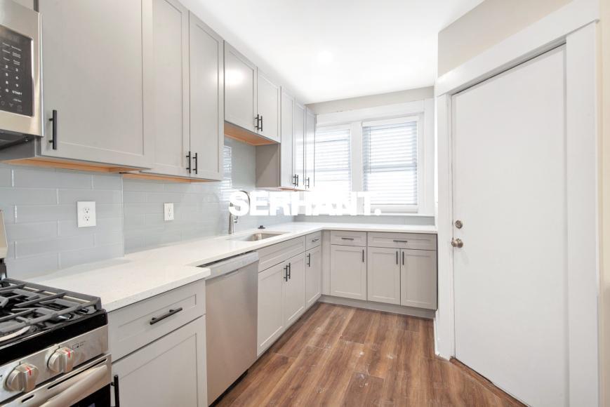 103 School St – photo 5