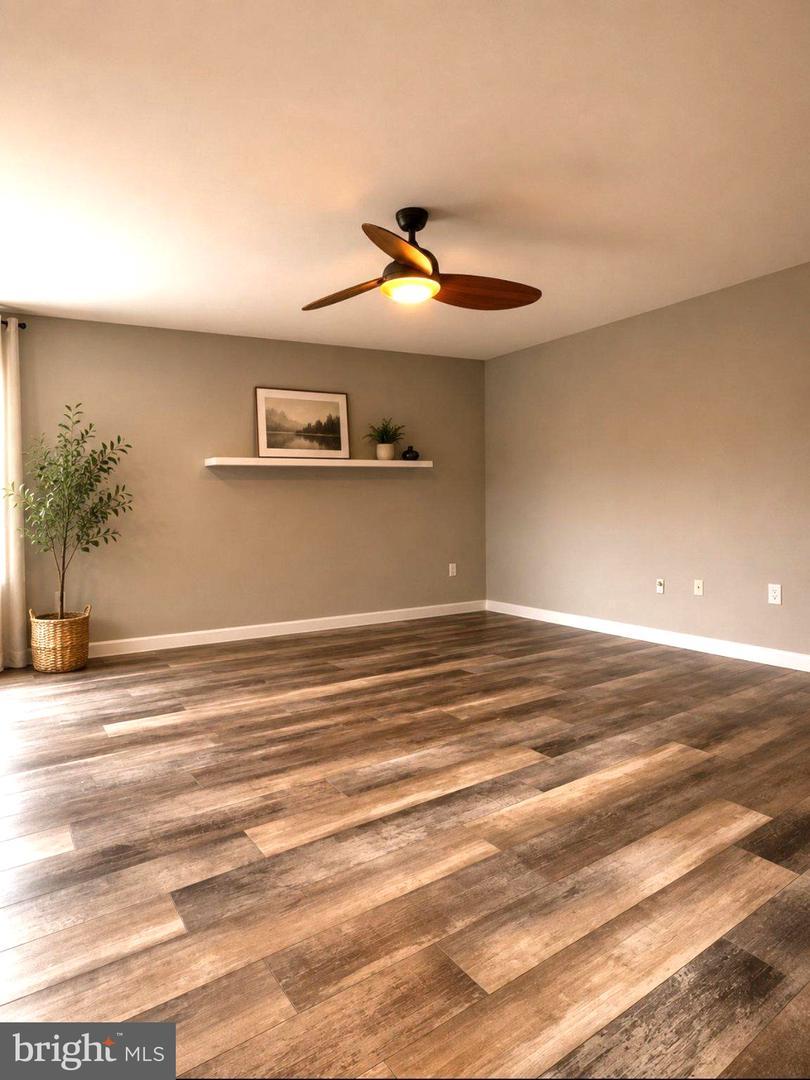 17 Shelly Dr – photo 3