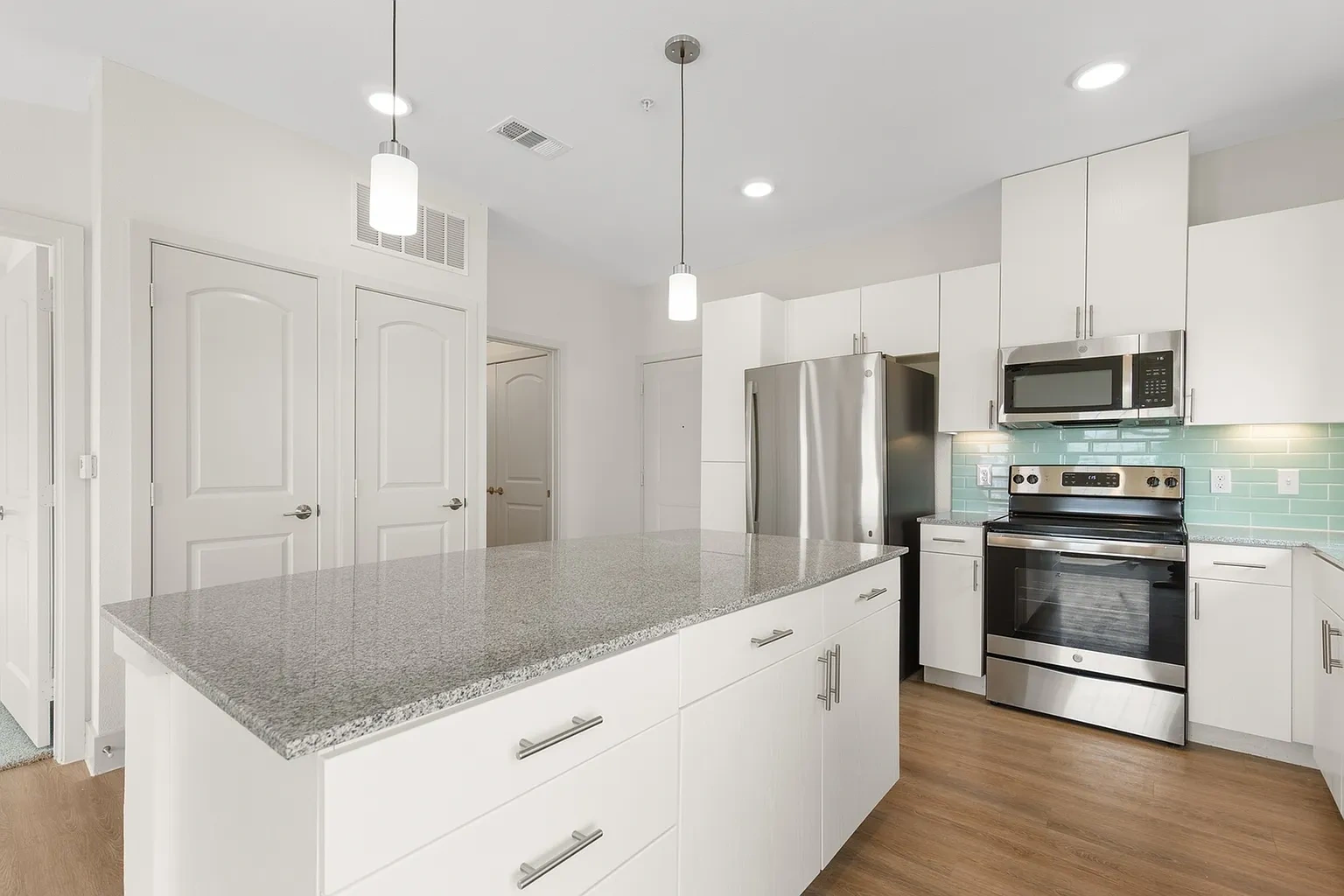Lighthouse Pointe – photo 5