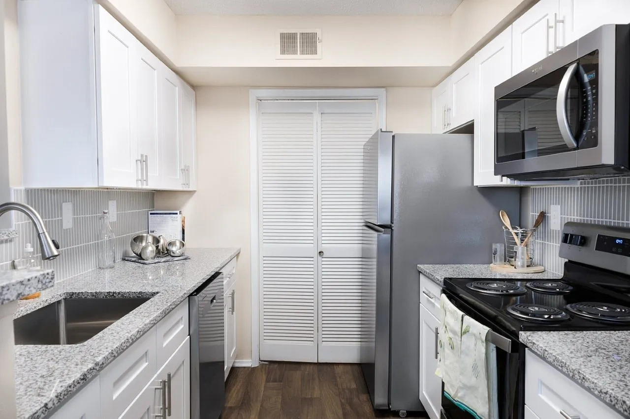 Park Laureate Apartment Homes – photo 3