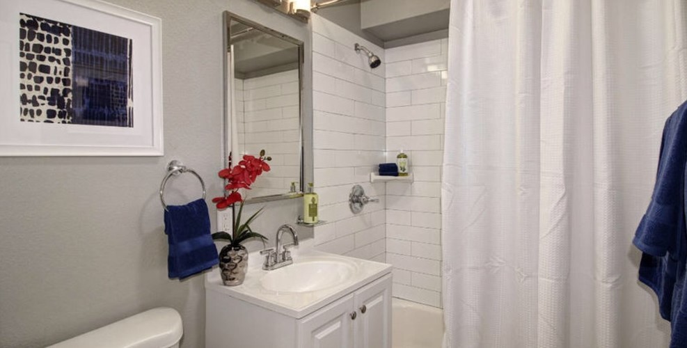 324 E Magnolia St unit 7 – photo 3