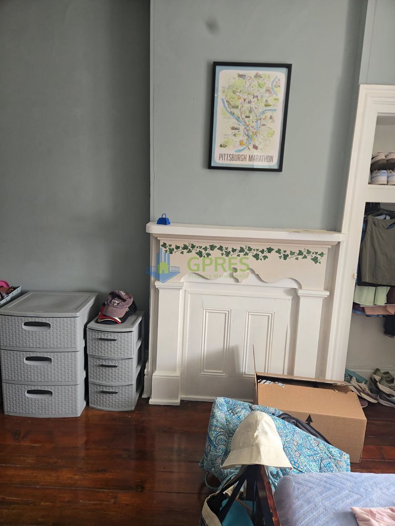 100 S 13th St unit 3rd Flr. – photo 4