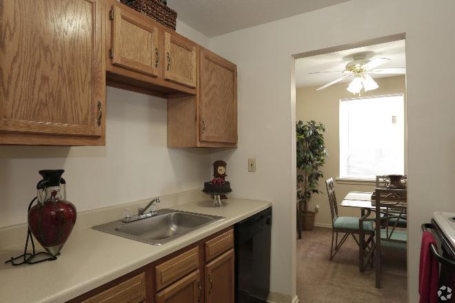 20859 Ellacott Pkwy – photo 2