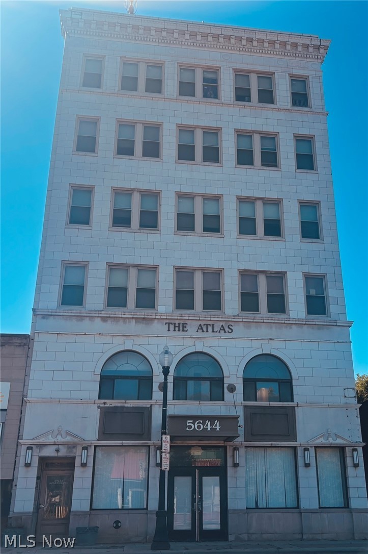 5644 Broadway Ave unit 603 – photo 1