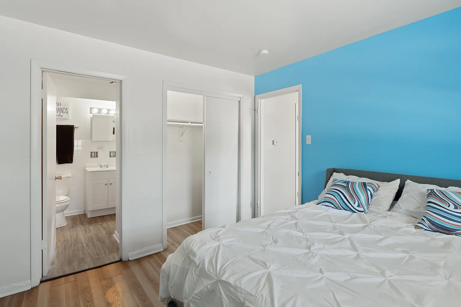 Blue Station Apartments – photo 3