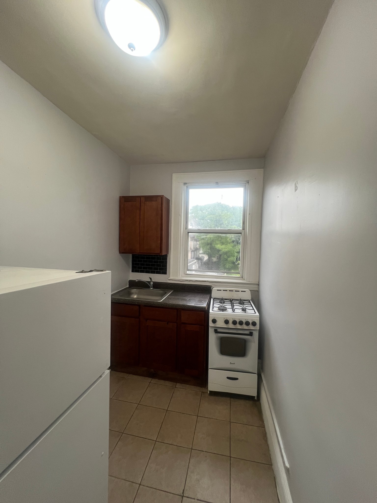4 Eaton Pl – photo 4