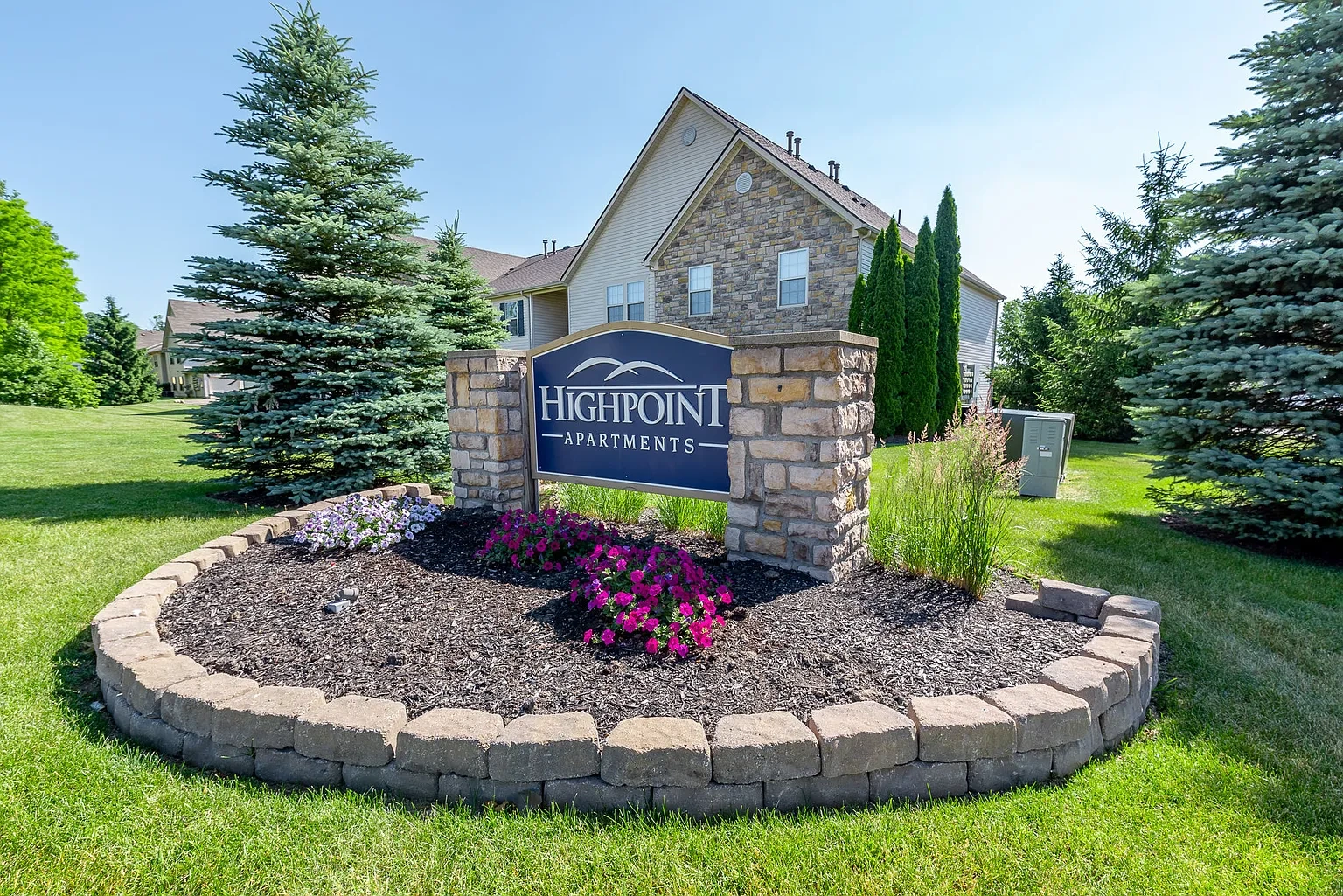 Highpoint Apartments – photo 2