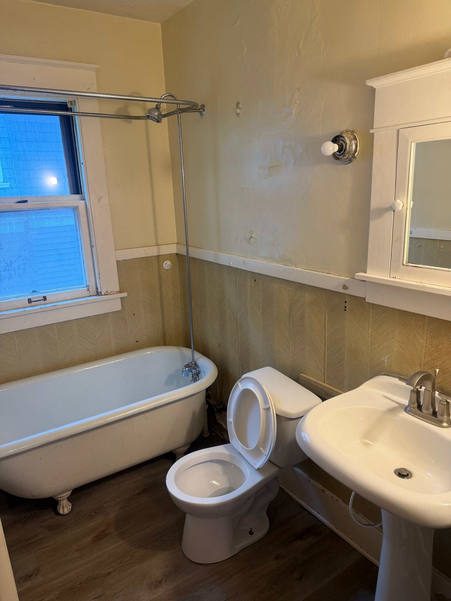 405 Victoria Pl unit 4 – photo 5