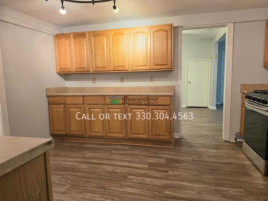 2226 Samuel Ave – photo 2