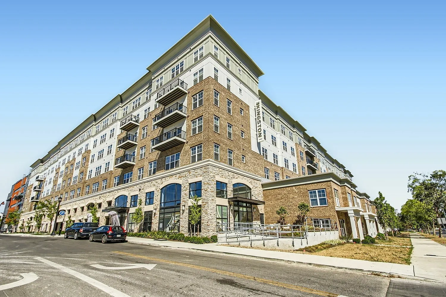 The Kingston – photo 2