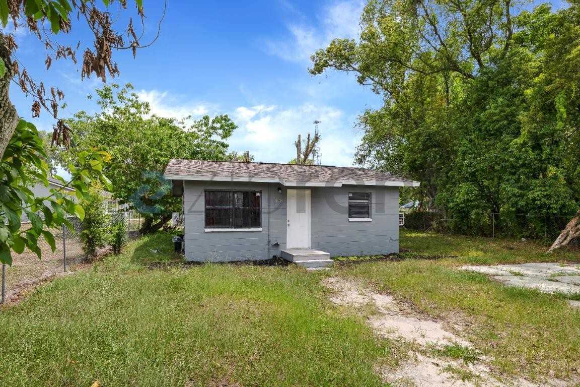 1715 Martin Luther King Jr Blvd – photo 3