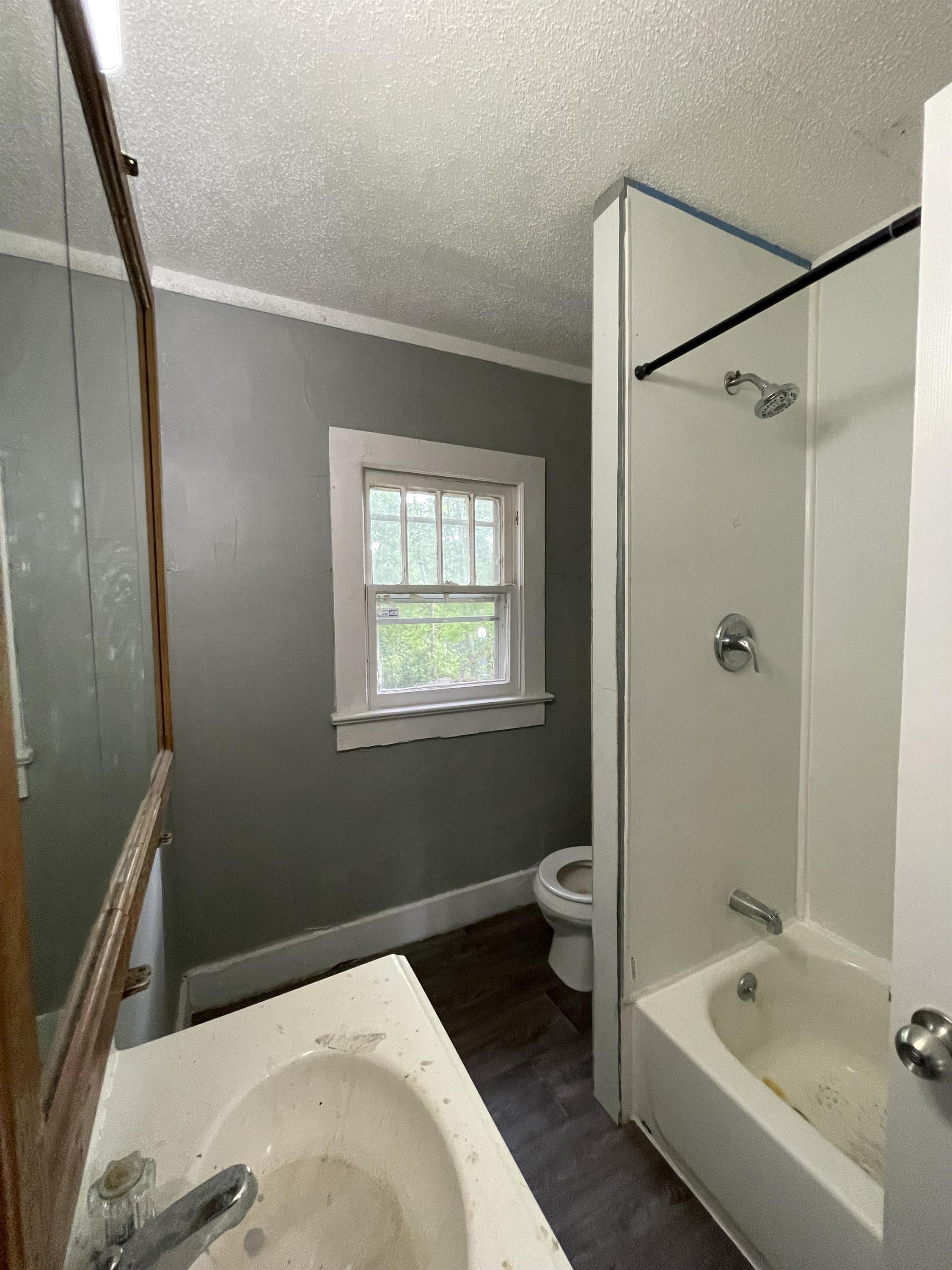 2702 Woodside St – photo 5