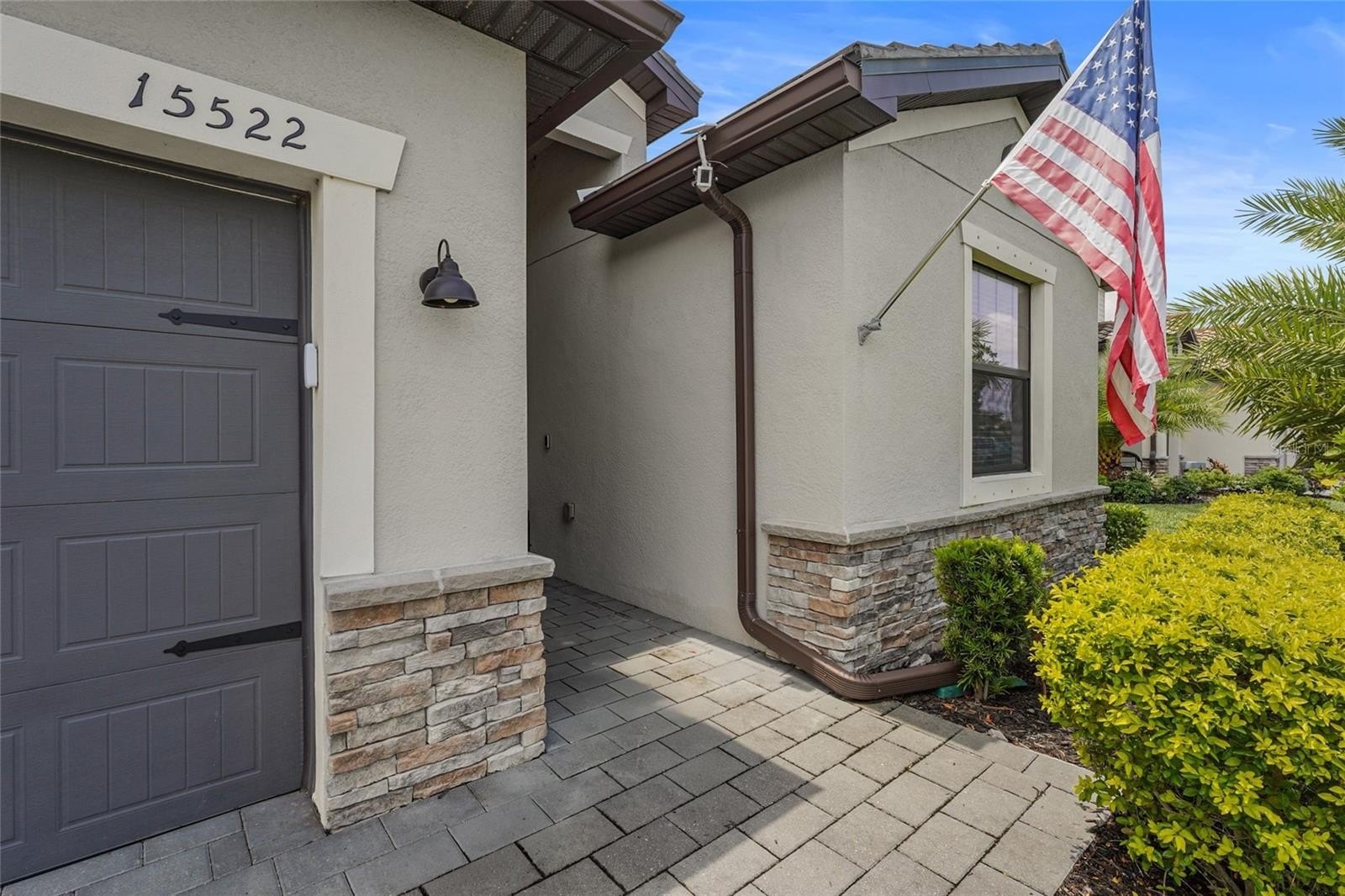 15522 Islandwalk Ave – photo 5