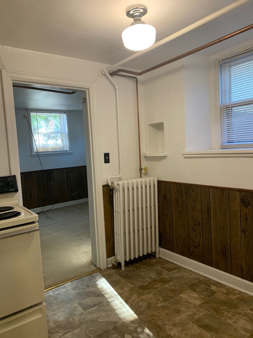 707 Broadway N unit 6 – photo 2