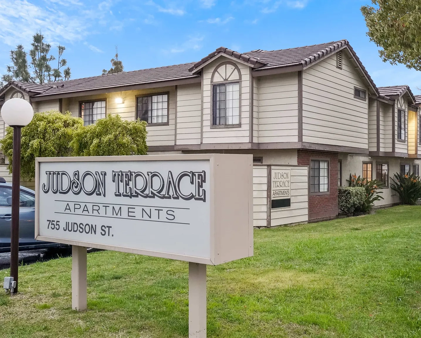 Judson Terrace Townhomes – photo 2