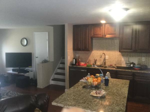 11768 Elkwood Dr – photo 2