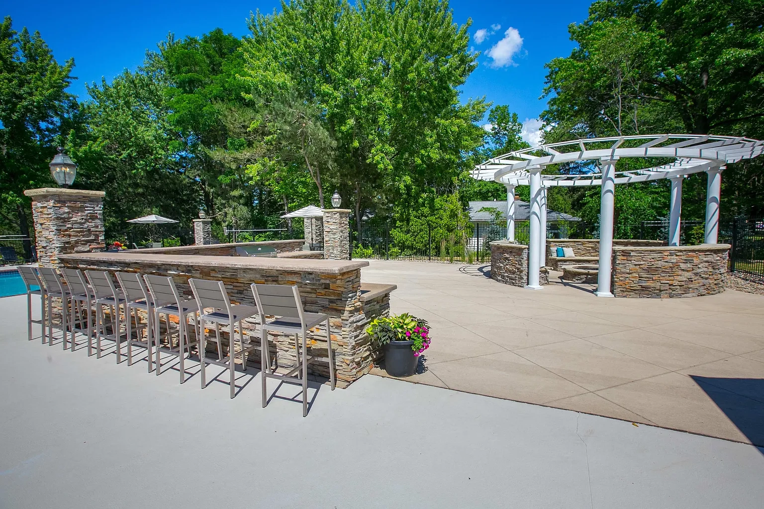 Hunter's Chase Apartments – photo 4