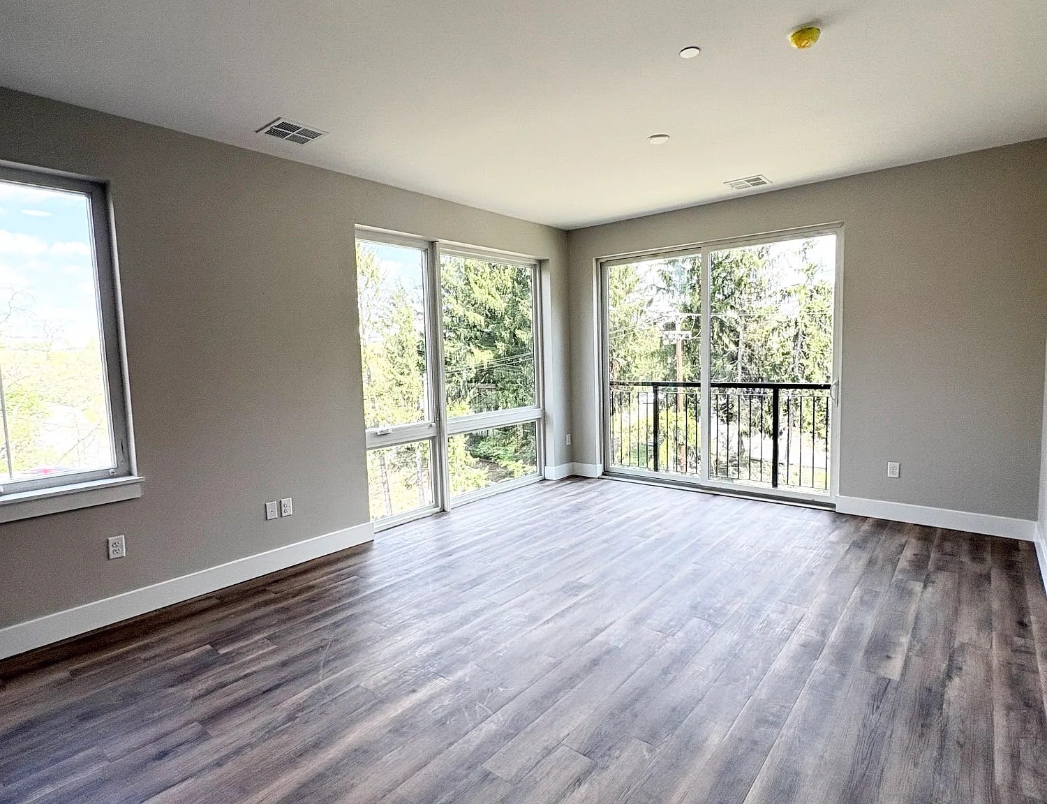 502 McKnight Cir – photo 5