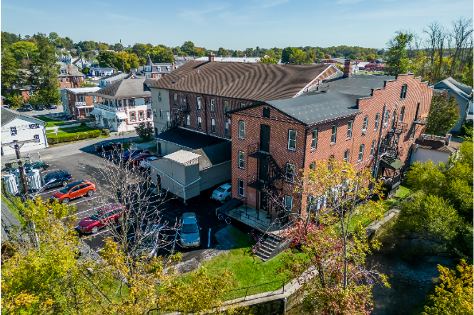 9 E Main St unit Apartment 301 - F – photo 3