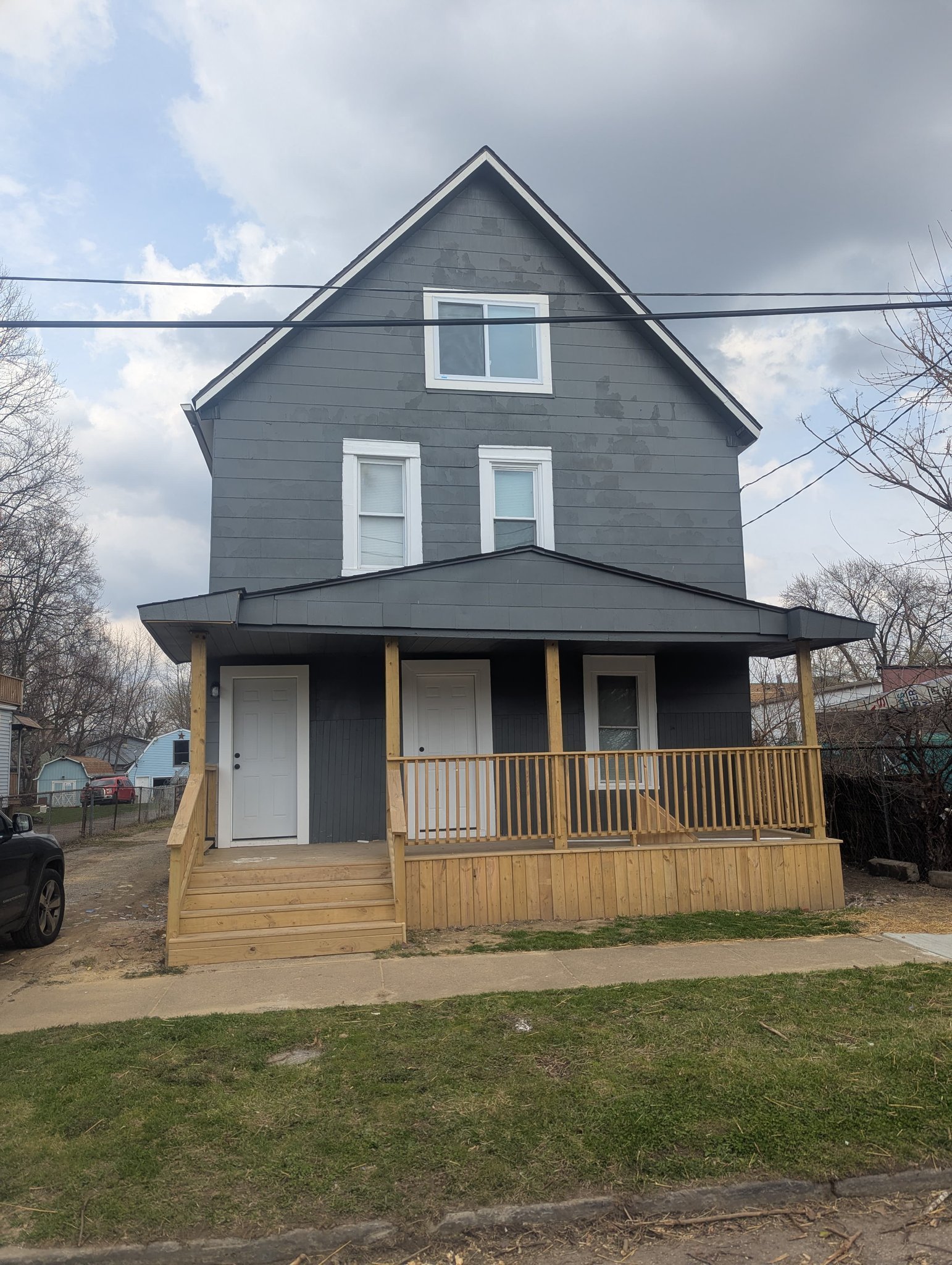 3061 W 46th St unit A – photo 1