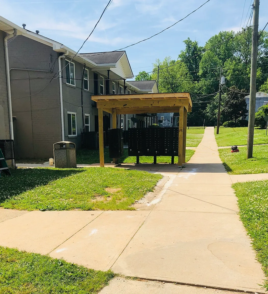 Fairway Court Apartments – photo 4