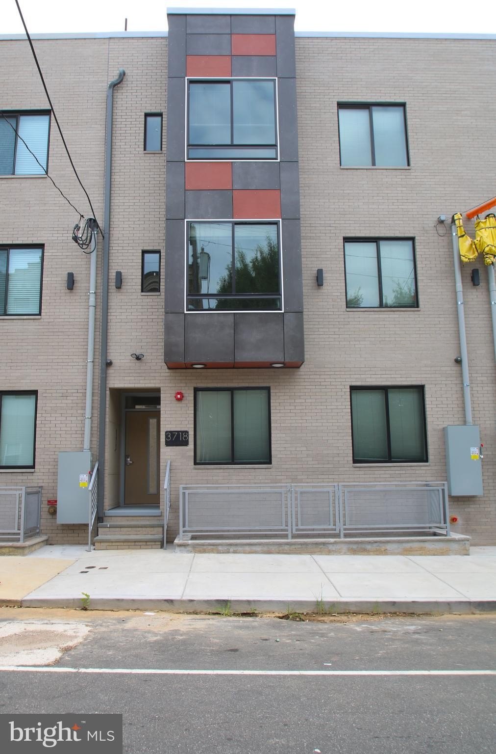 3716 Haverford Ave #1R – photo 1