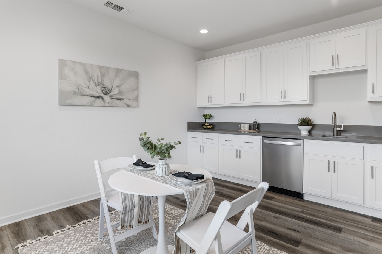 3104 Needham Ave – photo 3