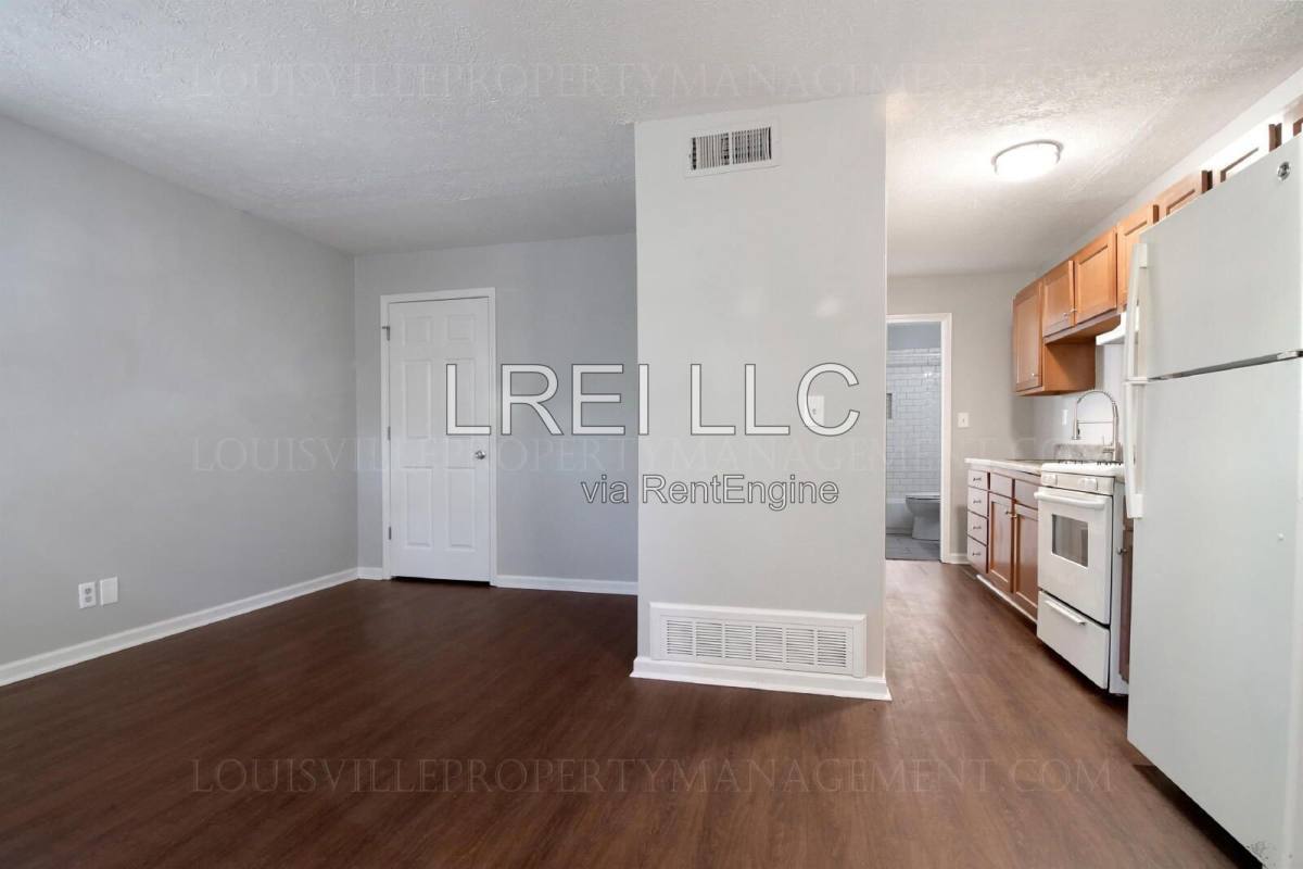 4408 S 1st St unit 5 – photo 4