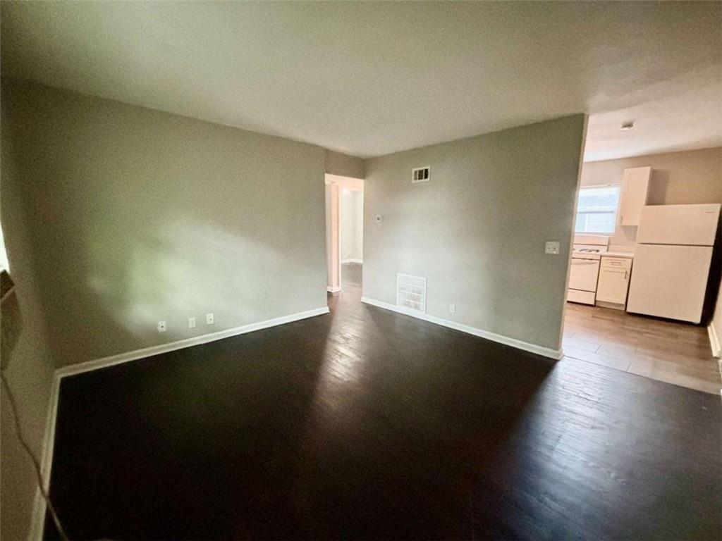 1048 Washington St SW unit 2 – photo 3