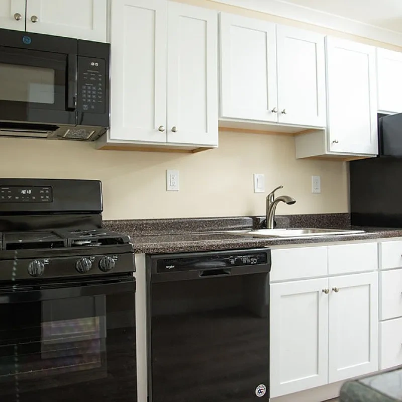 Prospect Hill Apartments – photo 1