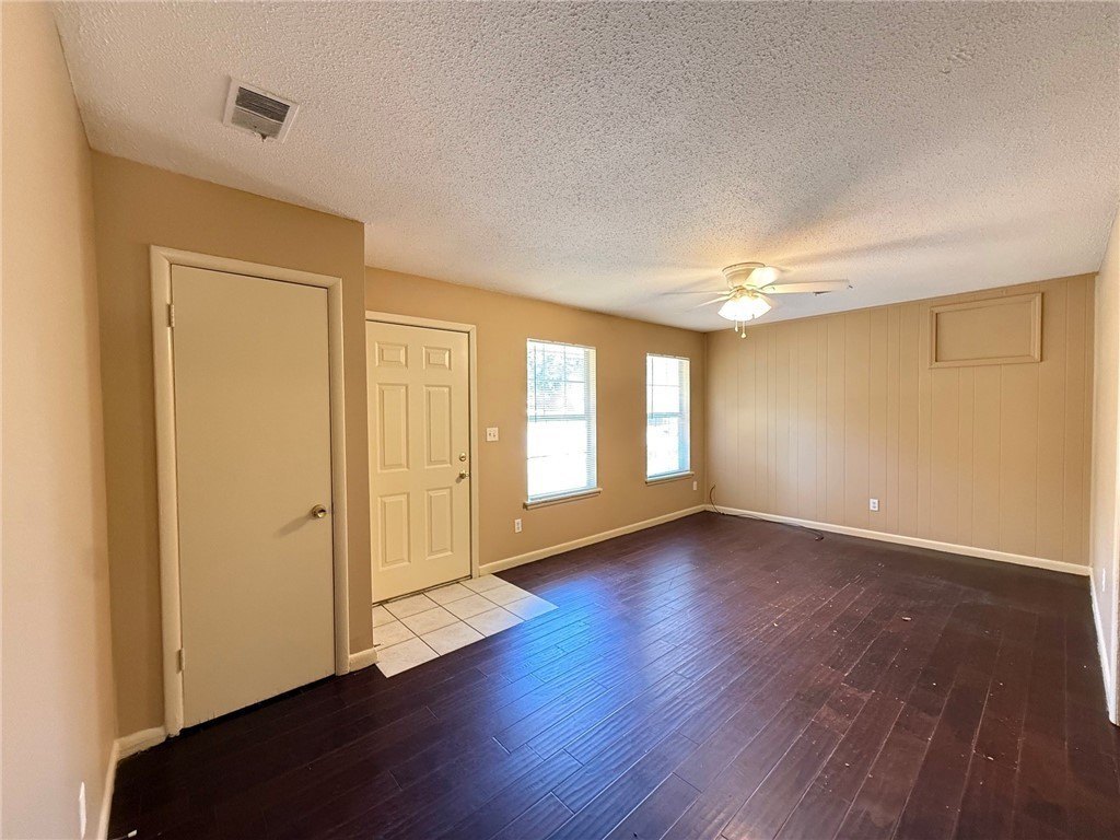 2208 Sycamore Pl – photo 5