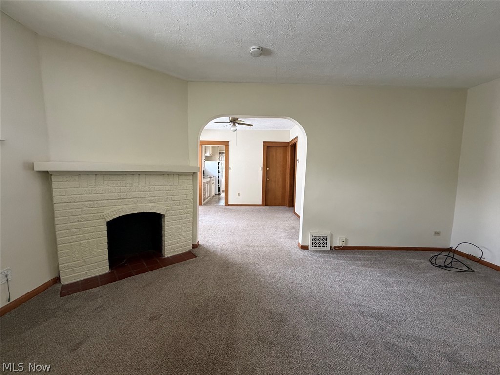 1605 Larchmont Ave – photo 4