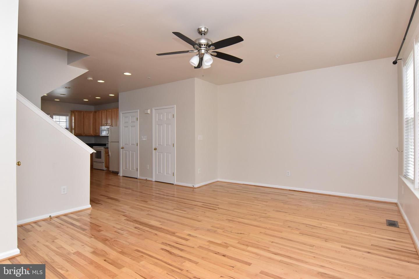 26767 Chatham Ln unit B19-5 – photo 4