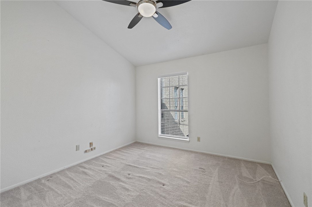 2406 Capitan Dr #D – photo 5
